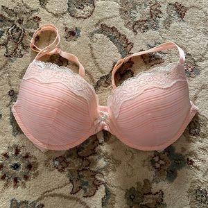 Ambrielle Bra. Size 38 C